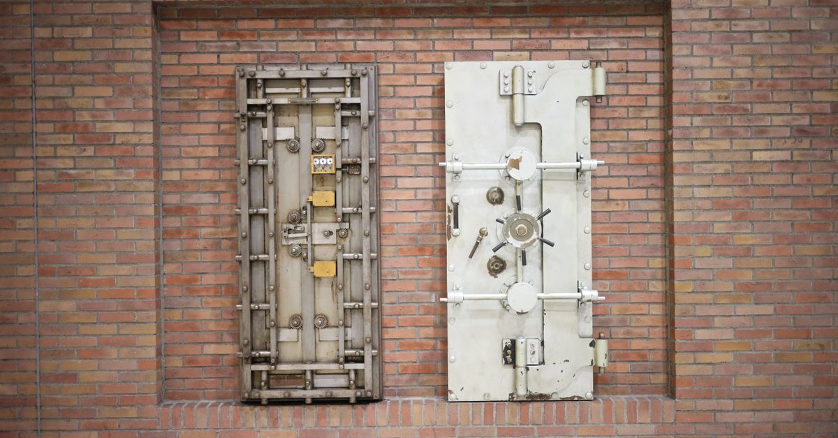 Storefront Lock Repair — Palisade Park Locksmith