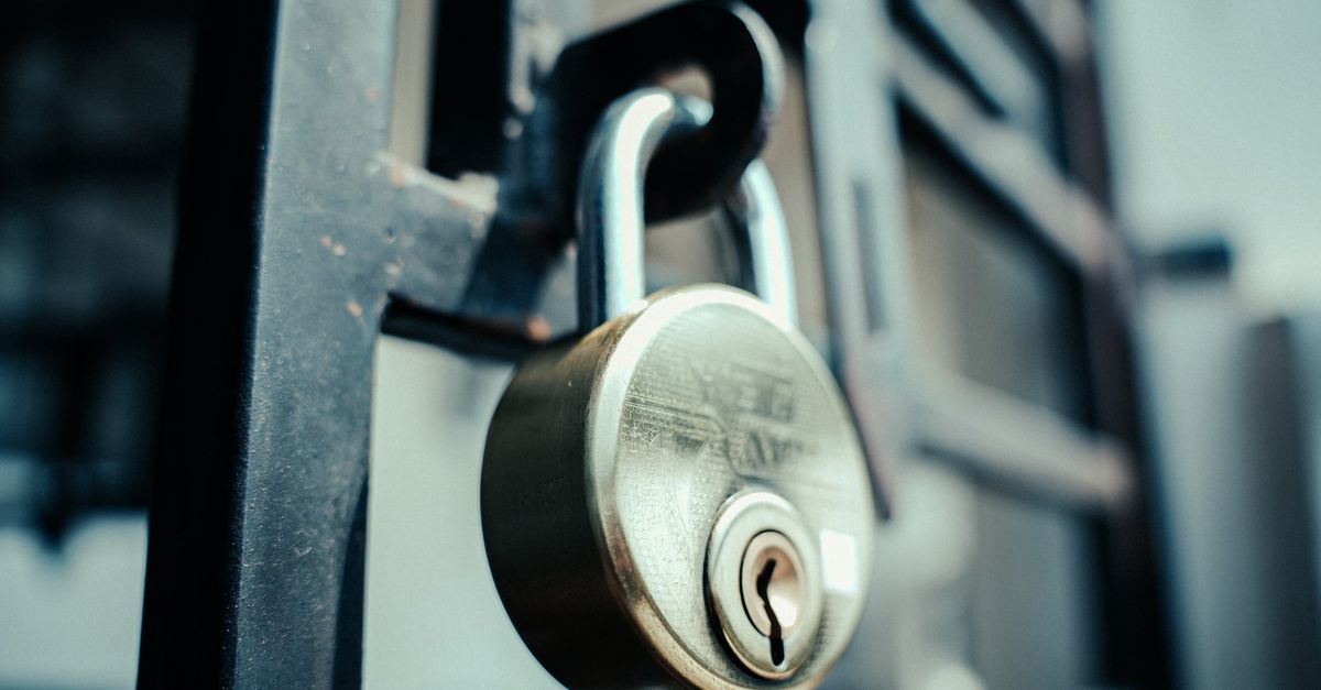 How Much Should an Emergency Locksmith Cost — and How to Spot a Scam — Palisade Park Locksmith