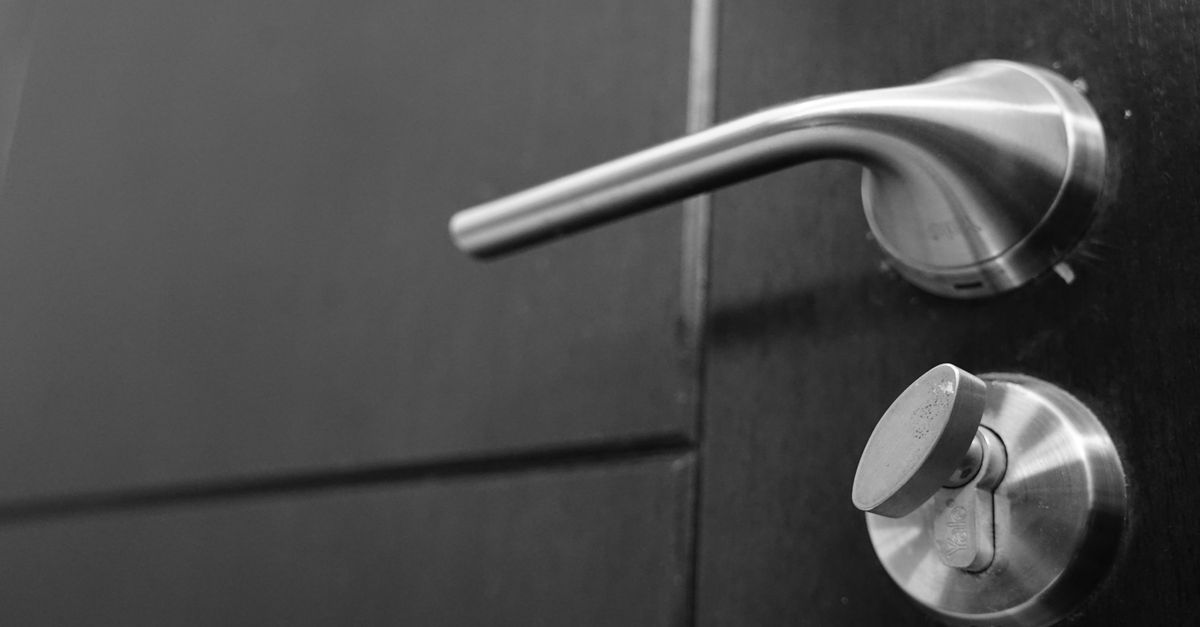 Mortise Lock Won't Latch or Turn? Common Causes and Fixes — Palisade Park Locksmith
