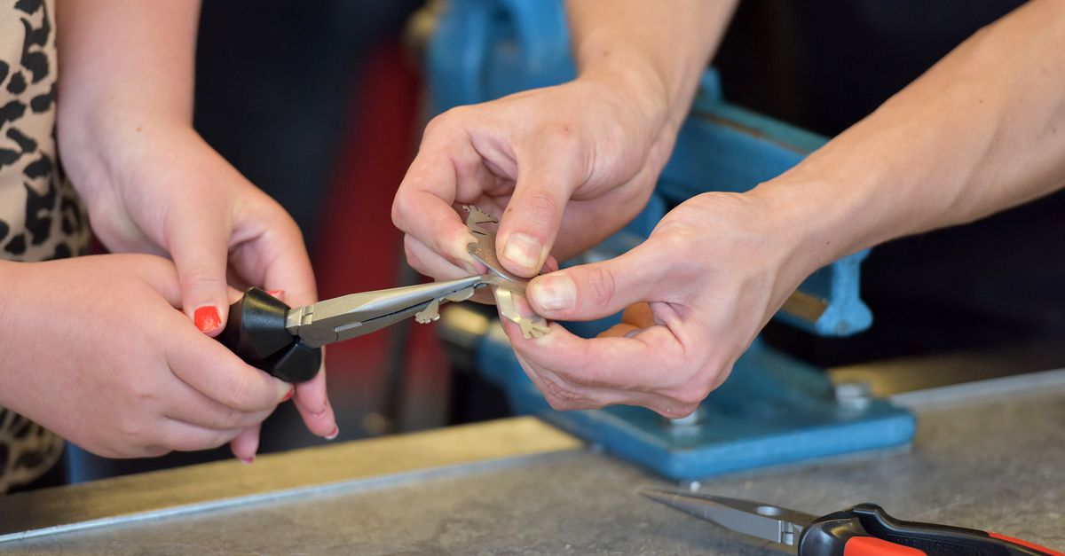 locksmith shop keys — Palisade Park Locksmith